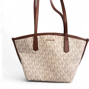 Michael Kors Vanilla MK Monogram Tote 🤍 Neutral Everyday Shoulder Bag